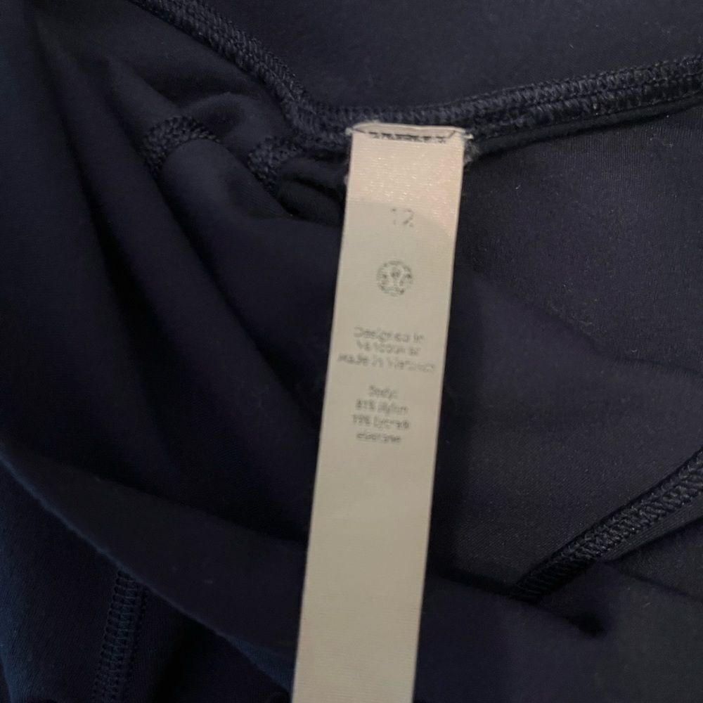 Lululemon Athletica Purple Joggers with Relaxed Fit - Picture 4 of 6